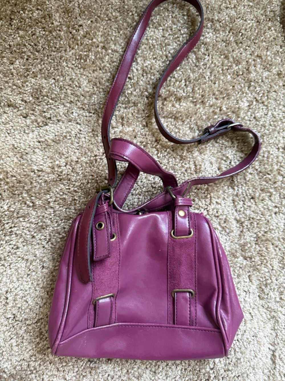 Women’s Purple Leather Crossbody Bag - Stylish Everyday Carry